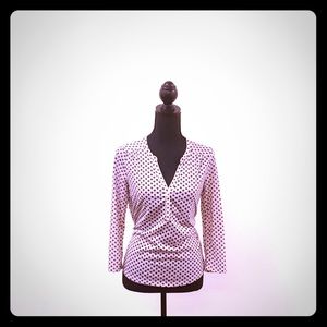 🦋 EUC lovely H&M slightly sheer blouse/top